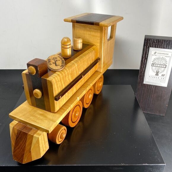 TOY TRAIN LOCOMOTIVE-by BATAVIA WOODEN TOYS - Picture 4 of 15